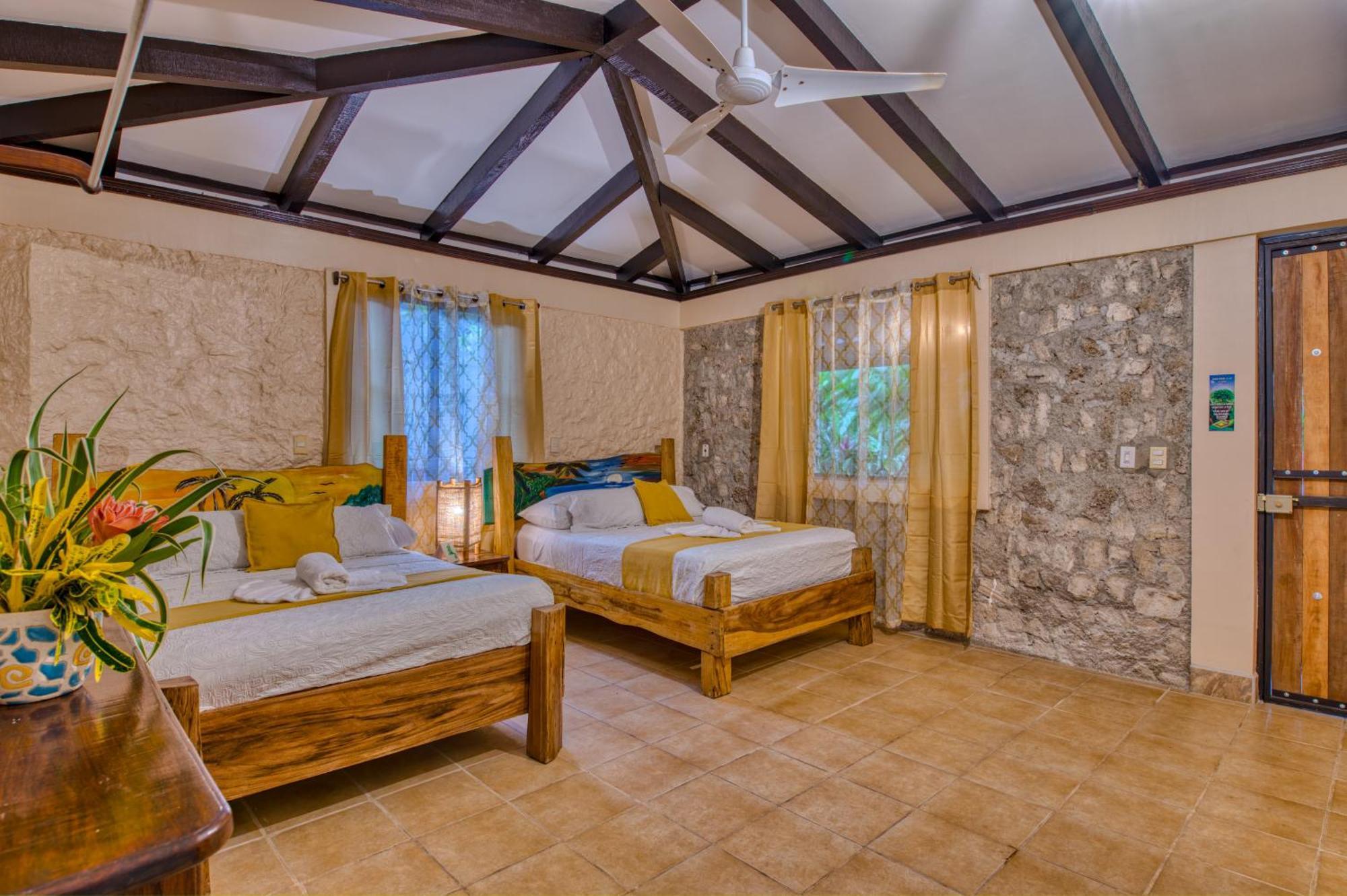 Atlantida Lodge Кахуита Екстериор снимка