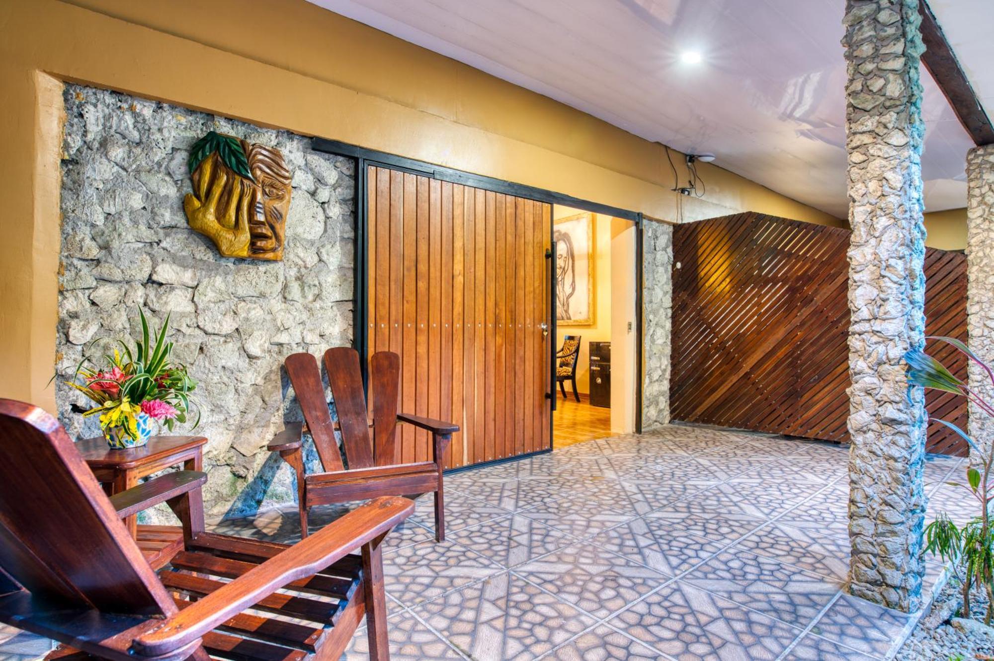 Atlantida Lodge Кахуита Екстериор снимка