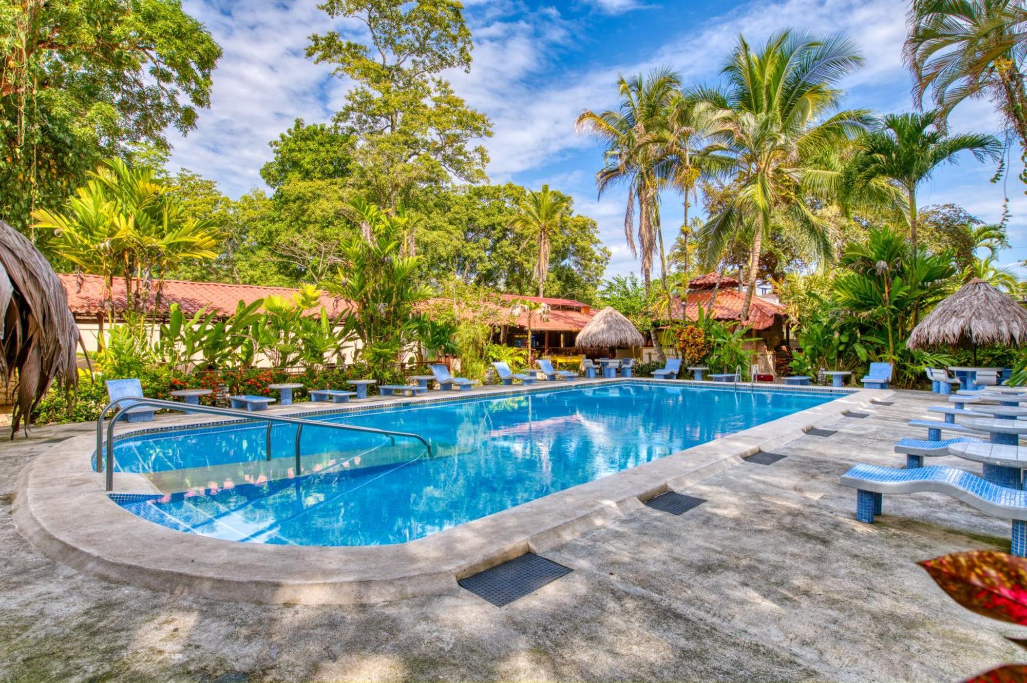 Atlantida Lodge Кахуита Екстериор снимка