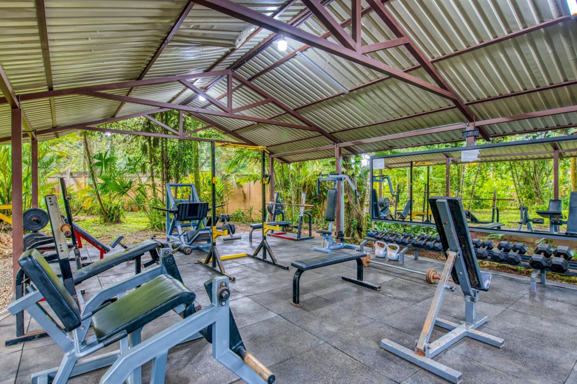 Atlantida Lodge Кахуита Екстериор снимка