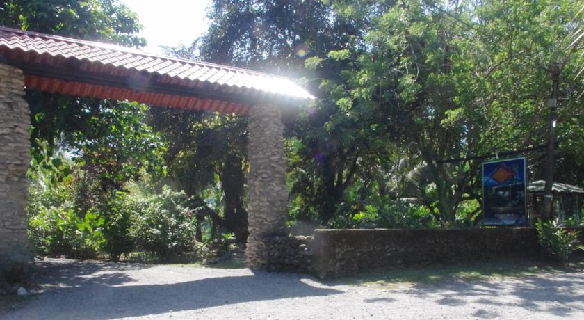 Atlantida Lodge Кахуита Екстериор снимка