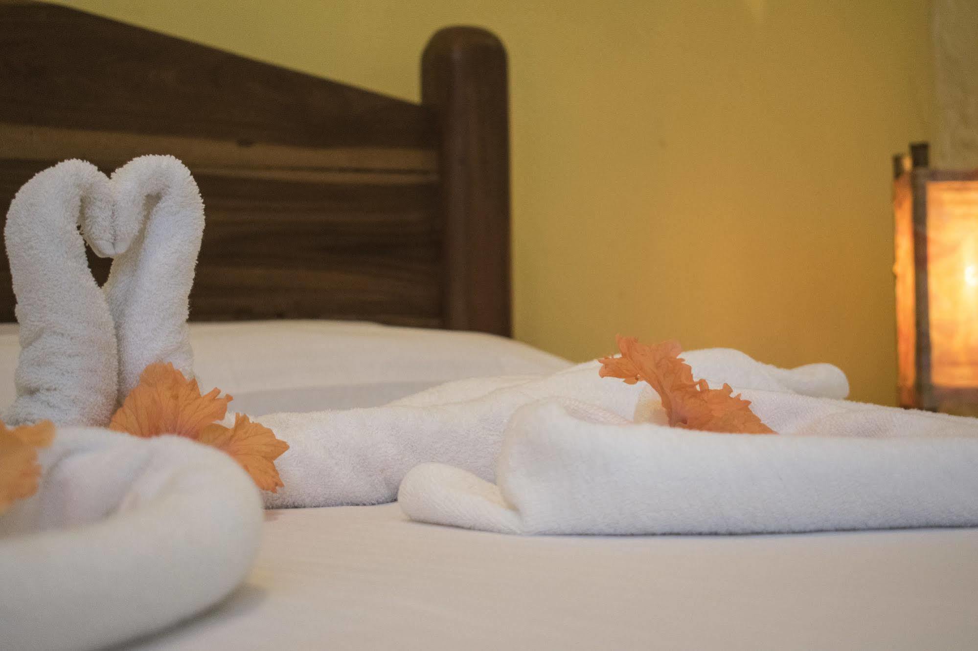 Atlantida Lodge Кахуита Екстериор снимка